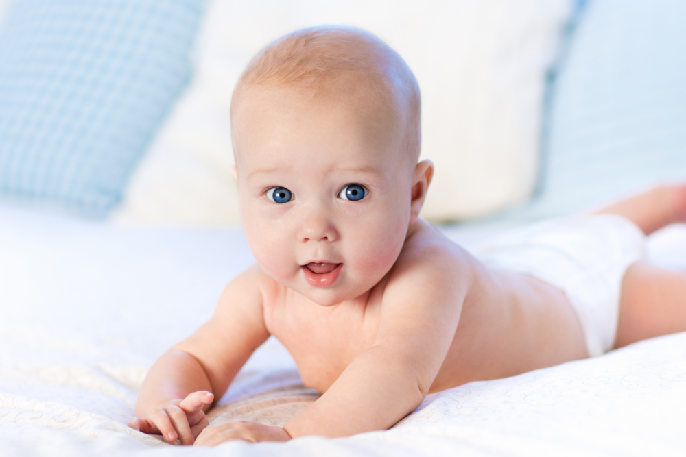NRW: Baby leblos in Krankenhaus eingeliefert - Vater in U-Haft! Was ist geschehen?