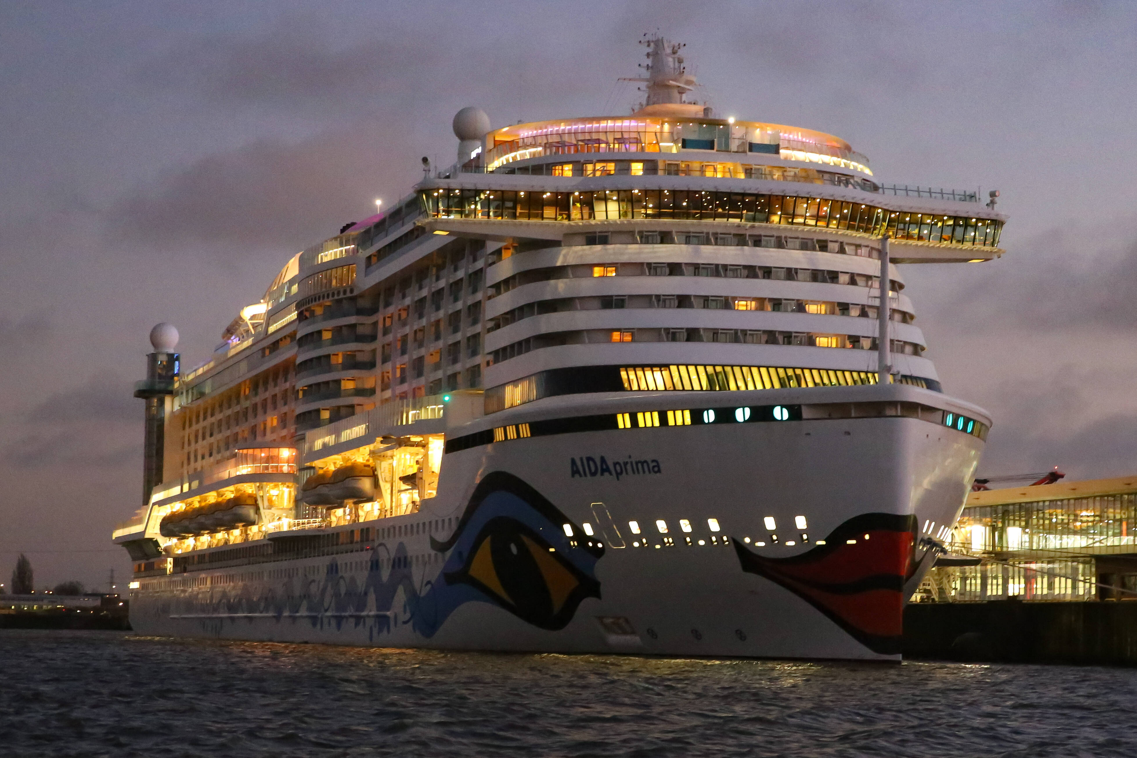 Schlimmer Unfall auf Aida-Kreuzfahrtschiff - Passagier muss kurz nach Start der Reise evakuiert werden!